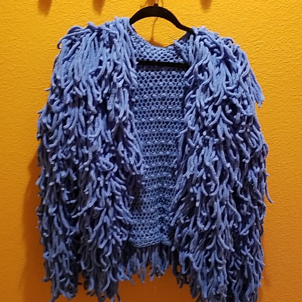 Bay Beauty Cardigan - Picture 2 of 4